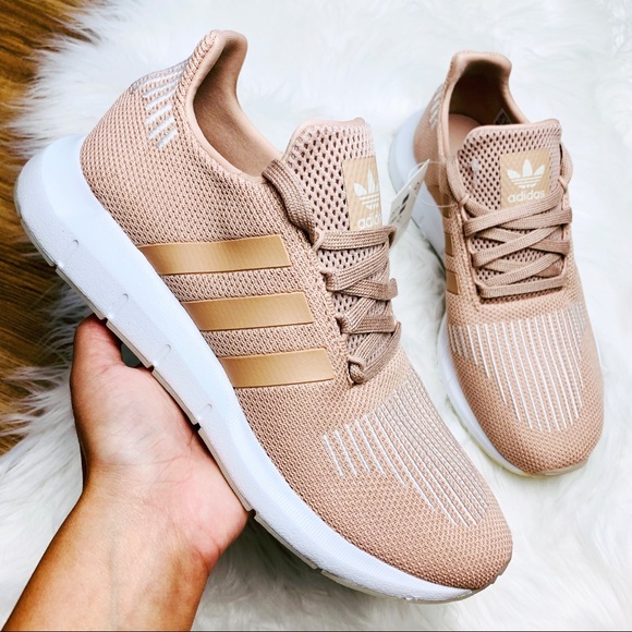 Adidas Originals Swift Run Nude Beige Casual Shoes